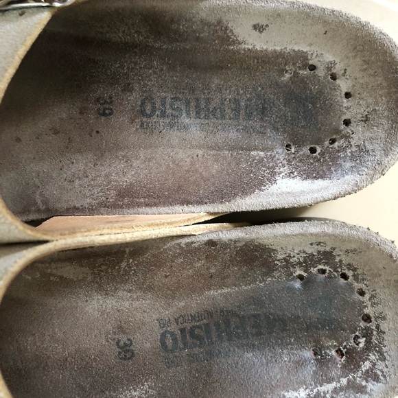 Mephisto Helen Sandals - Picture 4 of 6